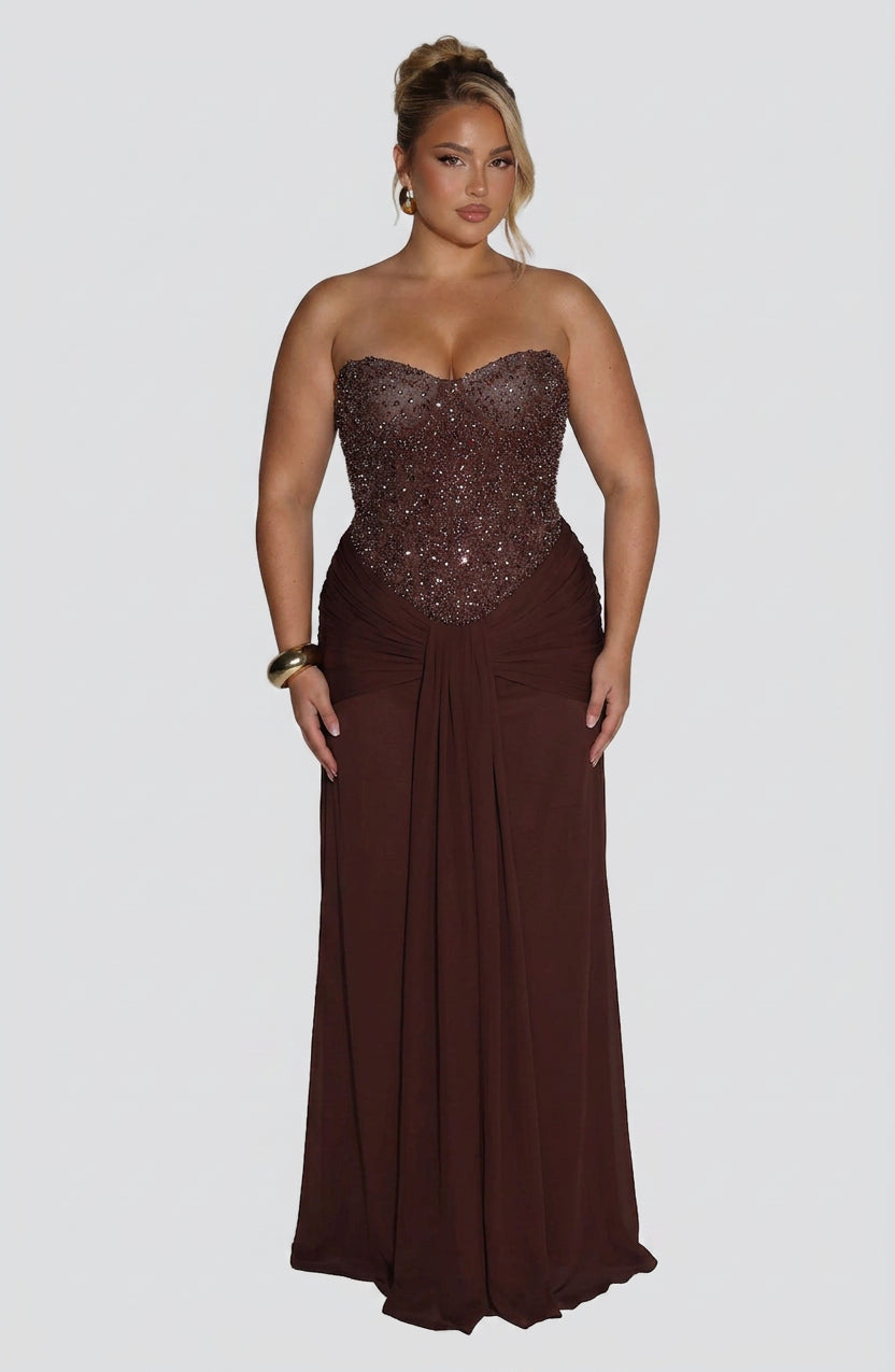 Women's Maxi Dress with Strapless Neckline for Evening Wear