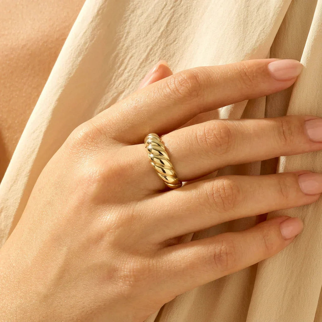 Niamh Ring | Gold