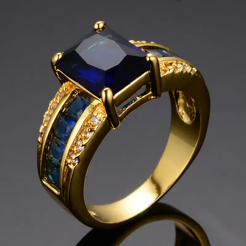 Liora Bluemont Ring | Gold