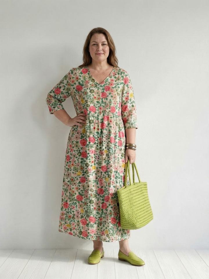 Solveig | Scatter Flower Midi Dress