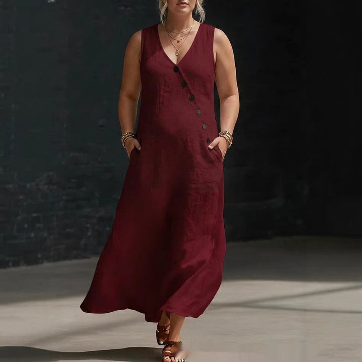 Mira Buttoned Dress: Timeless Everyday Elegance