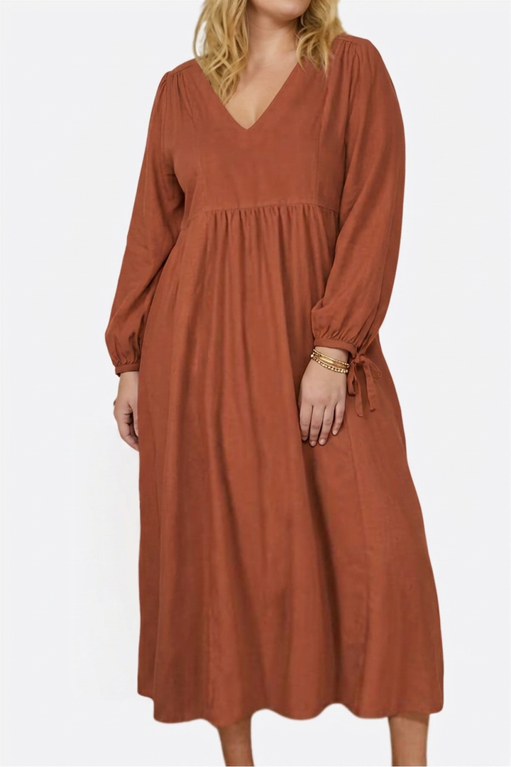 Shiloh - Midi Long Sleeve Dress