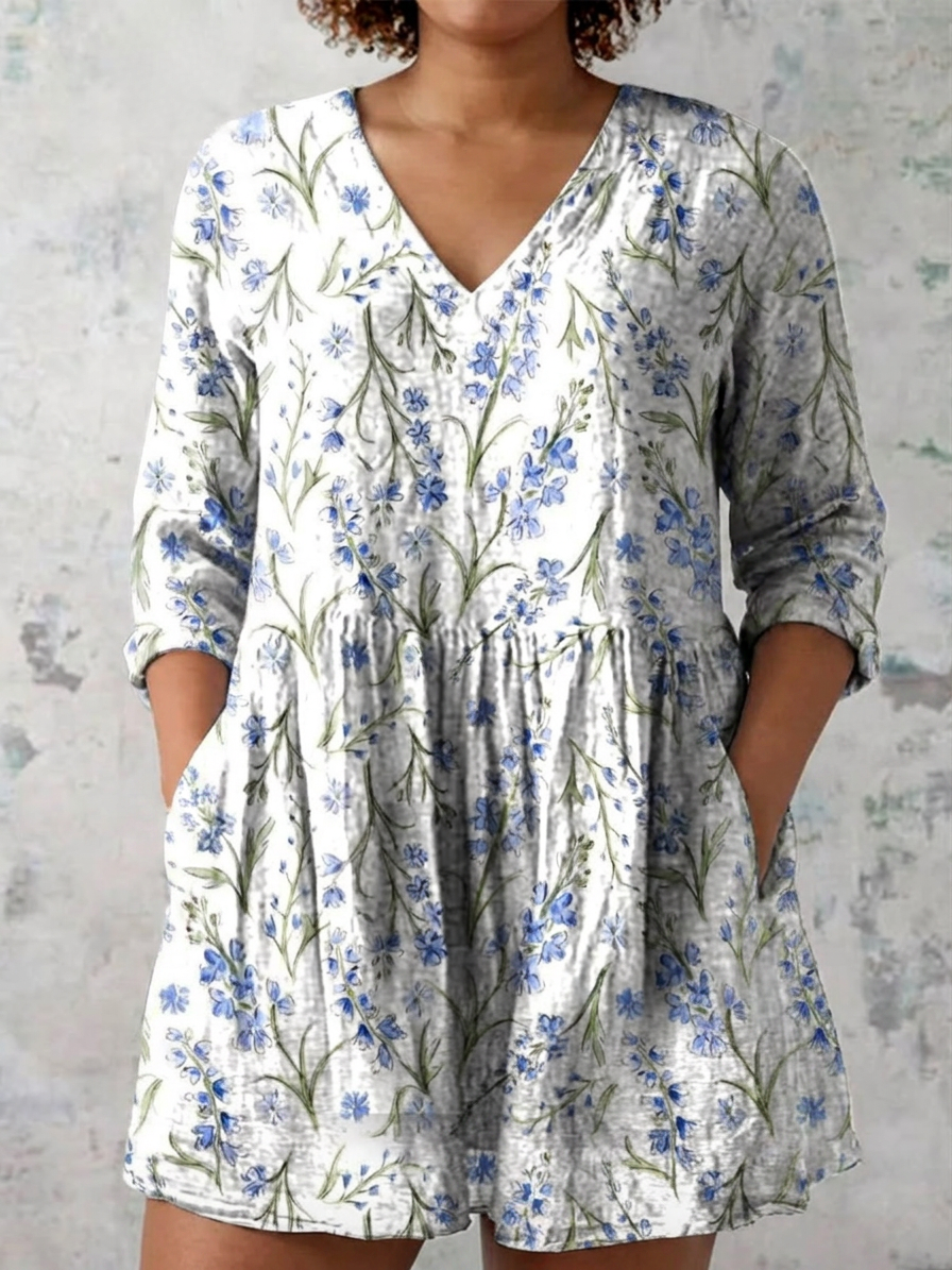 Tindra | Long Blouse with V-Neck