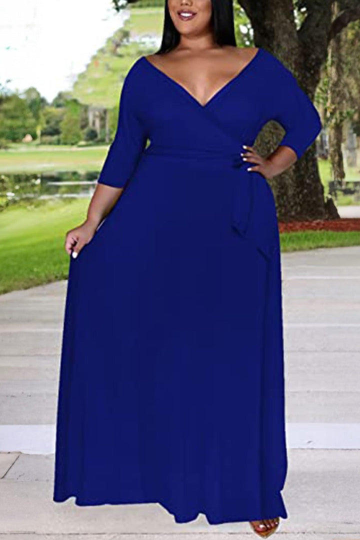 Arabella - Elegant Plus Size Belted Dress