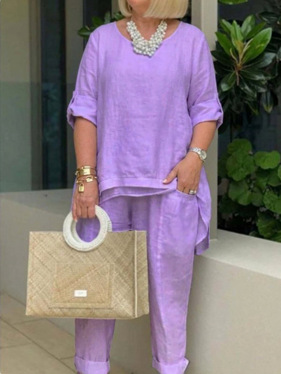 Posy Elegance Suit: Understated elegance
