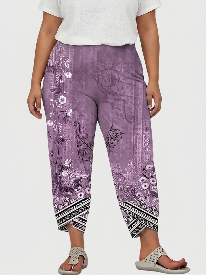 Olwen | Vintage Floral Capri Pant With Elastic Waist