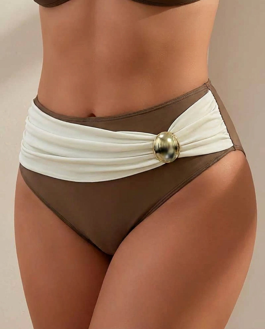 Amina | Elegant &amp; Figure-Hugging Bikini Two-Piece