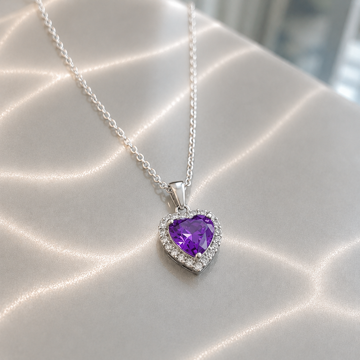 Lowri Heart Radiance Necklace | White Gold