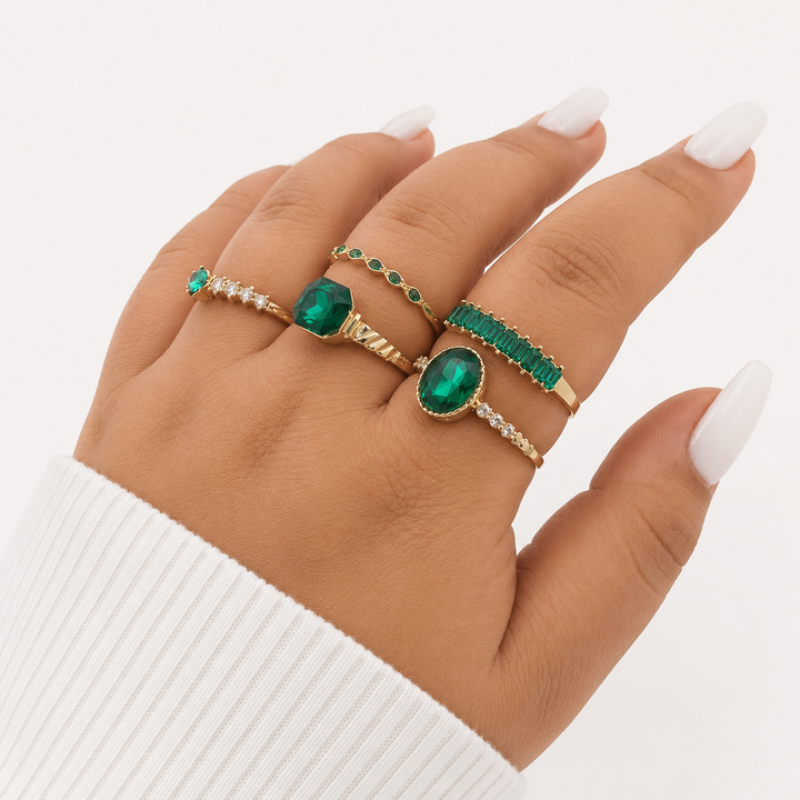 Pia Exquisite Emerald Ring Set | Gold