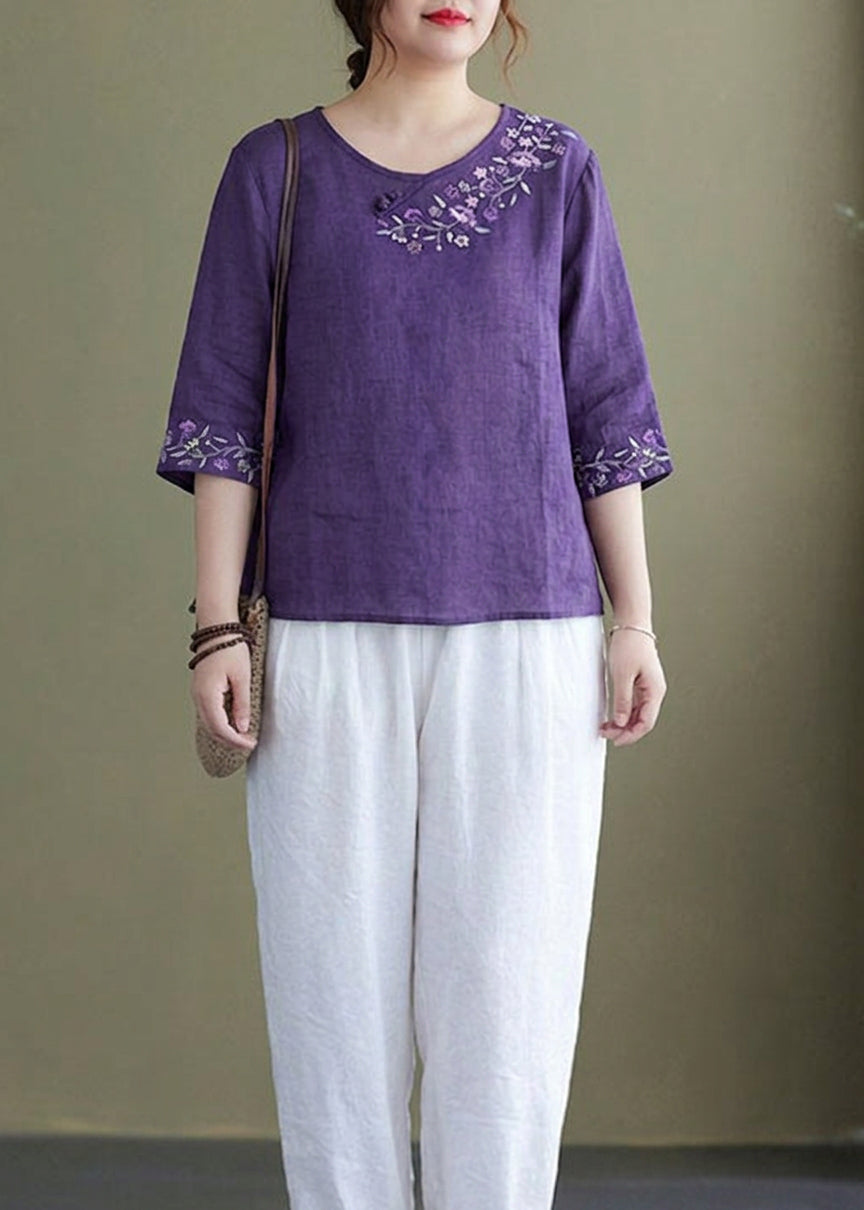 Delphine - Embroideried side open Half Sleeve Top