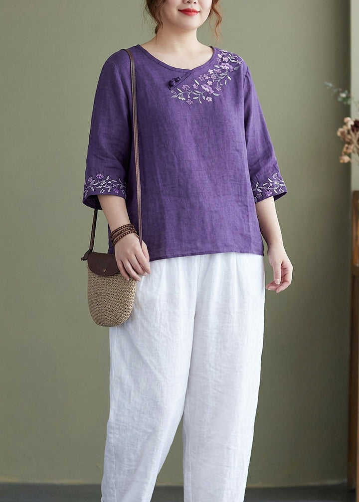 Delphine - Embroideried side open Half Sleeve Top