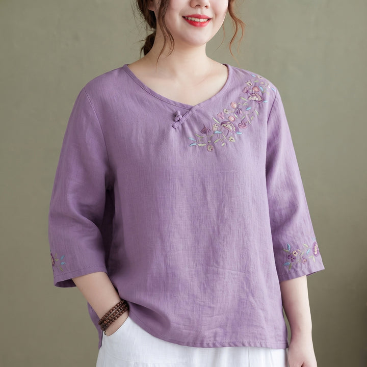 Delphine - Embroideried side open Half Sleeve Top