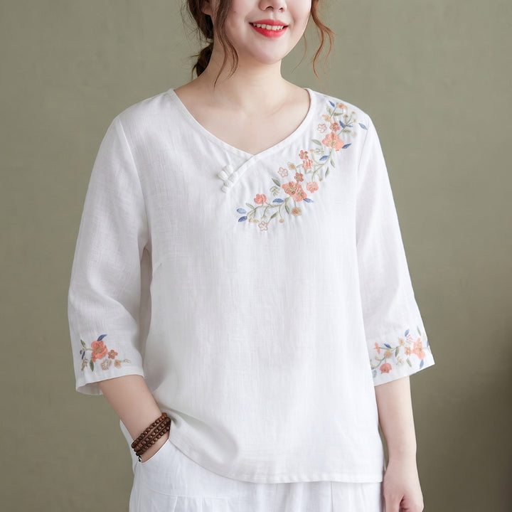 Delphine - Embroideried side open Half Sleeve Top