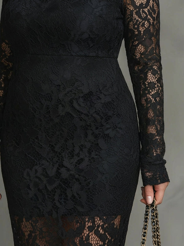 Alma | Elegant Lace Fishtail Maxi Dress