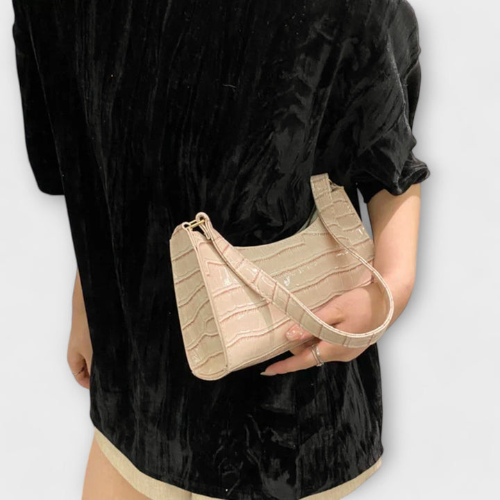 Lara - Shiny Leather Bag