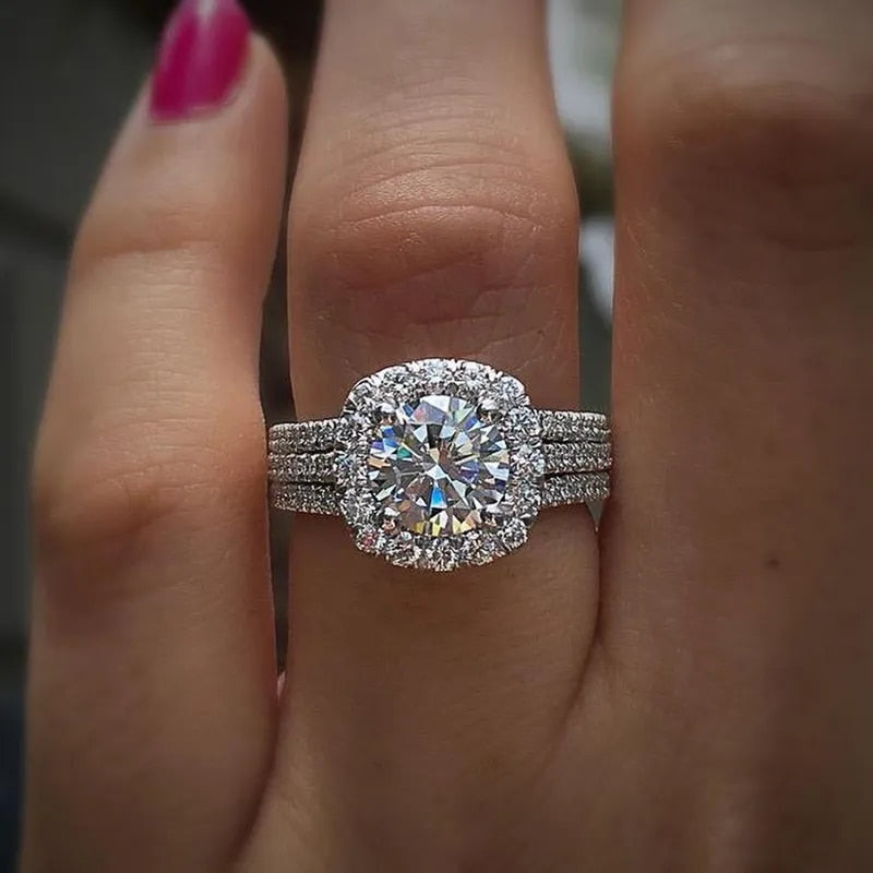 Colette Vellori Ring | White Gold