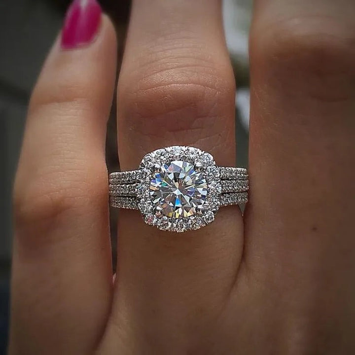 Colette Vellori Ring | White Gold
