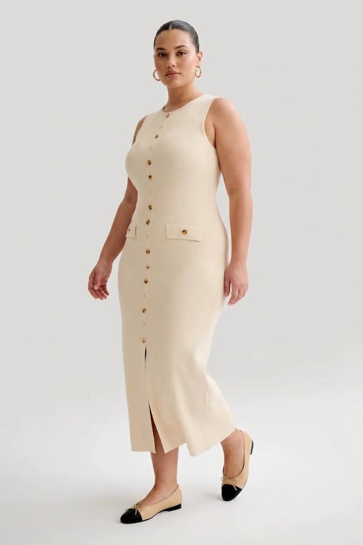 Quinn – Elegant Sleeveless Button-Up Bodycon Knit Maxi Dress