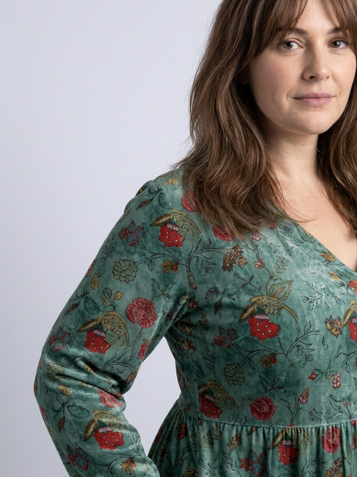 Eira | Floral V Neck Three Quarter Sleeve Maxi Dress