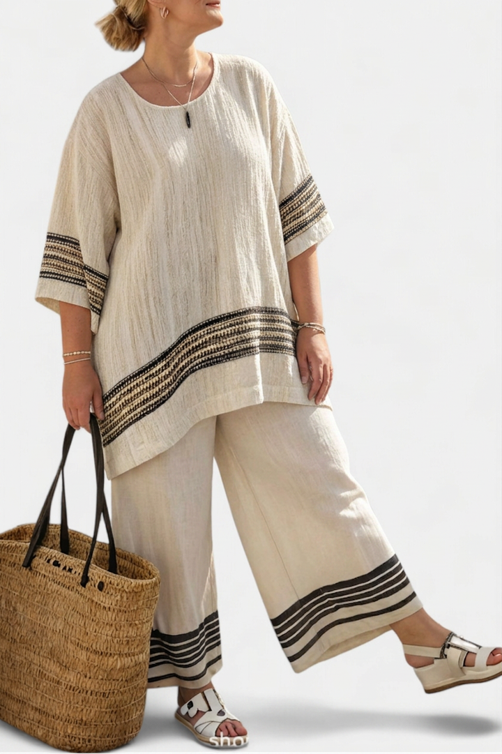 Genevieve — Top Elegant Linen With Black Stripes &amp; Flowing Pants