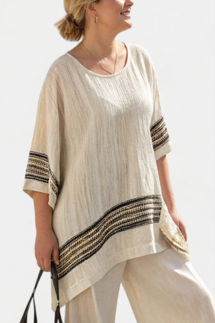 Genevieve — Top Elegant Linen With Black Stripes &amp; Flowing Pants