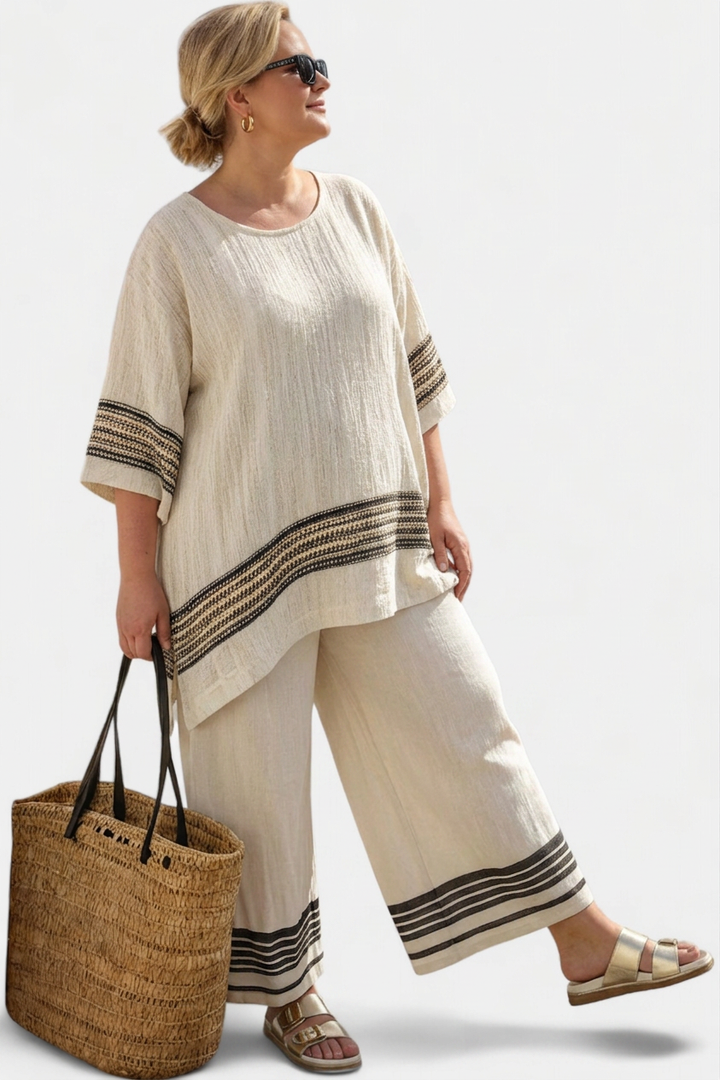 Genevieve — Top Elegant Linen With Black Stripes &amp; Flowing Pants