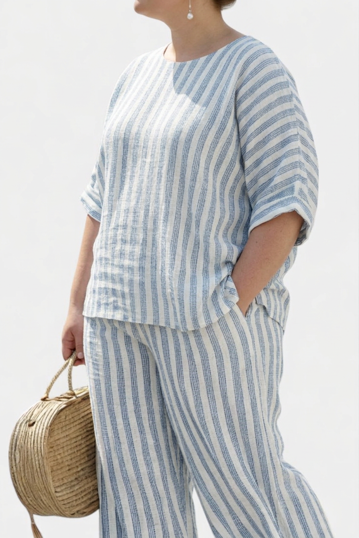 Calliope — Top Sophisticated Linen With Blue Stripes &amp; Relaxed Pants