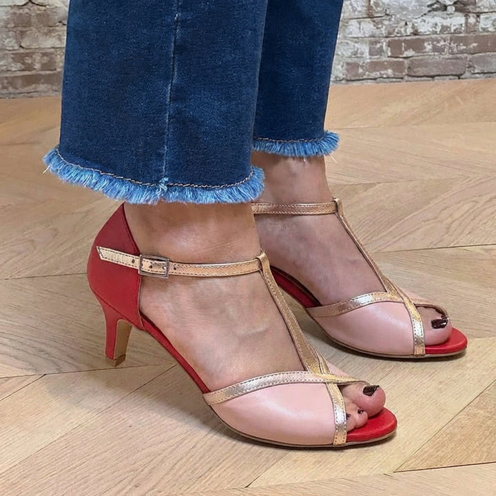 ELEGANT SANDAL WITH T-BAR STRAP