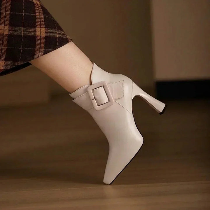 Tova Boots - Aveline with Buckle