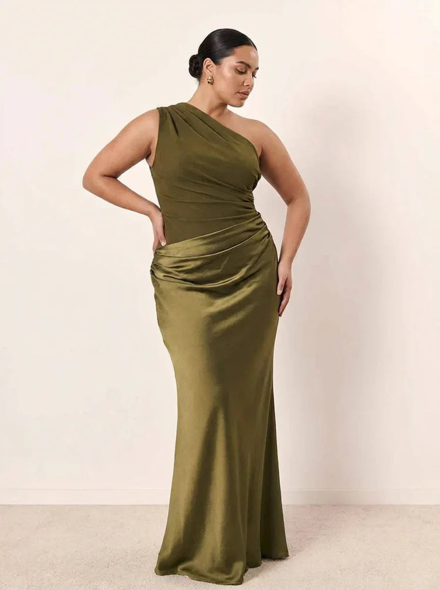 Floriane | Maxi Dress with a Guilt in Satin