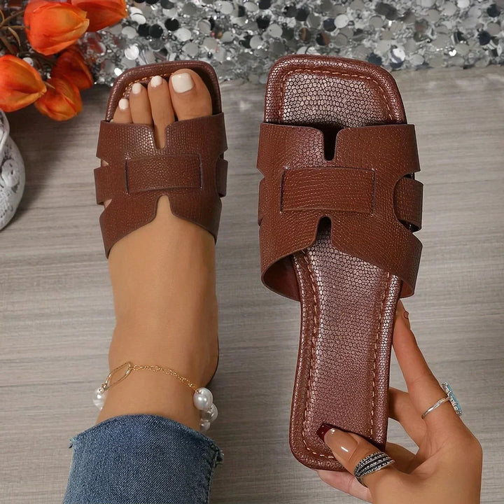 Tegan | Slides Sandals