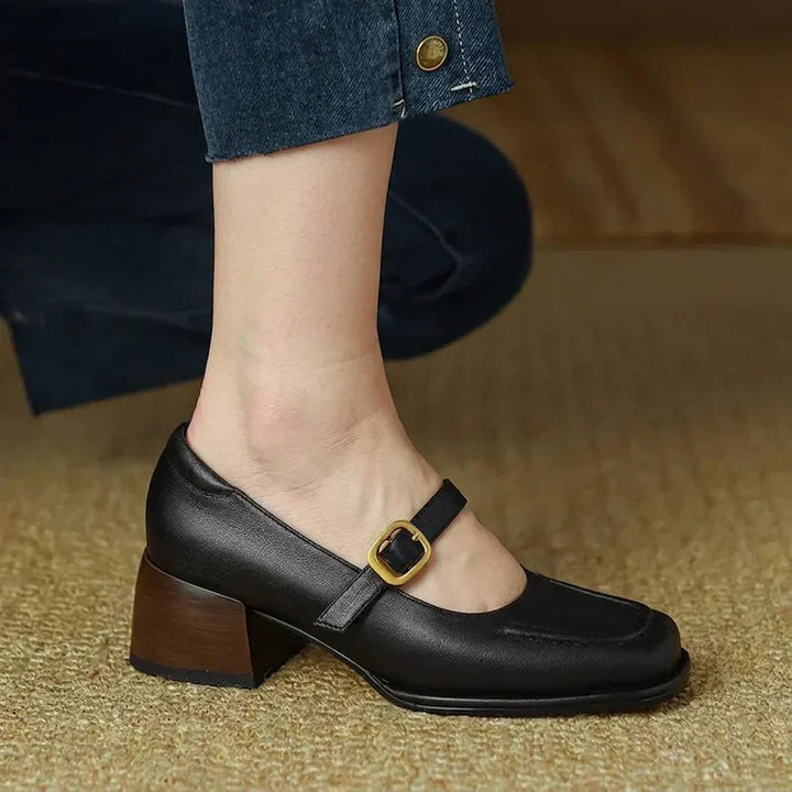 Lavinia | T-Strap Sandals