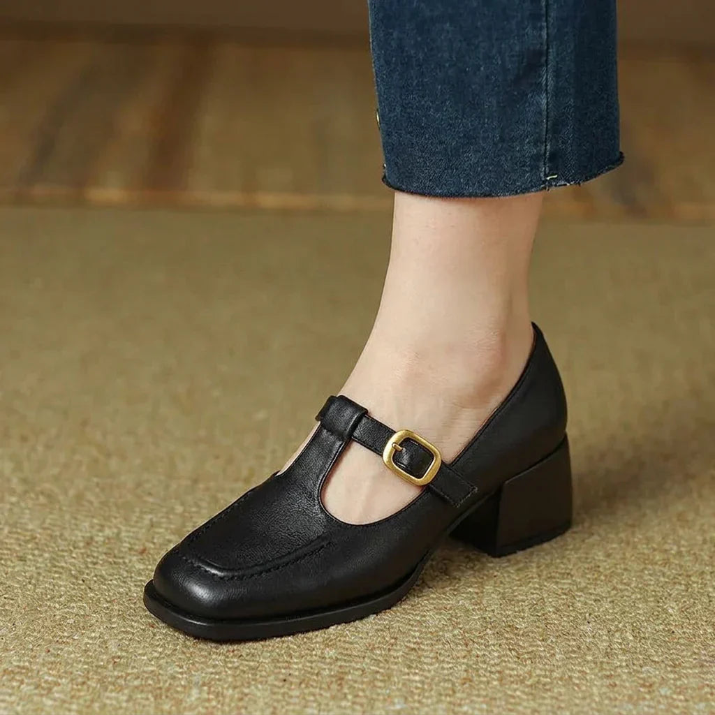 Lavinia | T-Strap Sandals