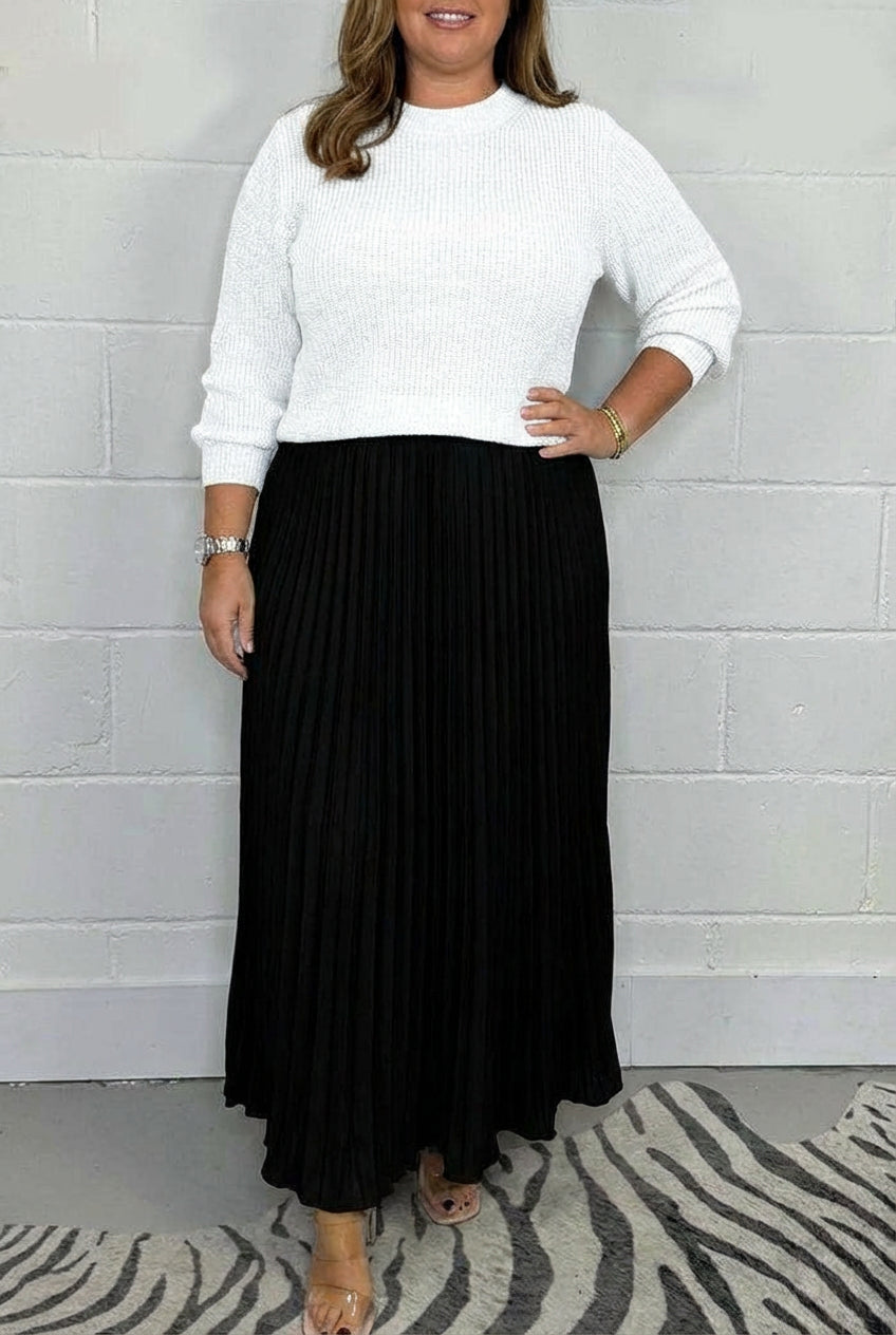 Esmé - Maxi dress with sweater and pleated skirt
