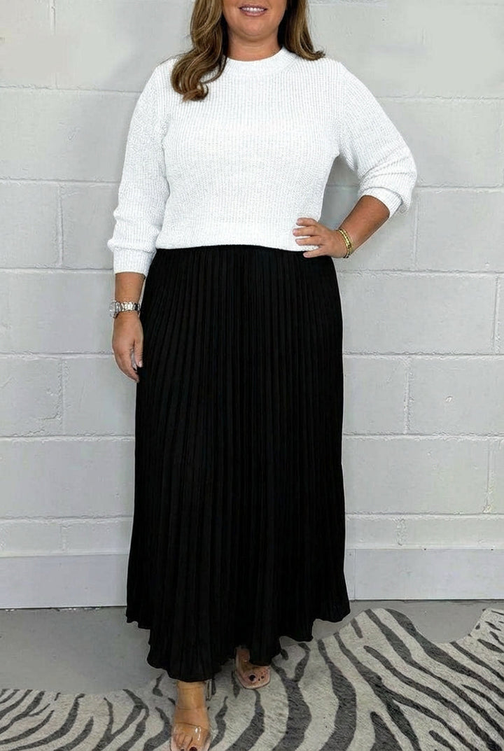 Esmé - Maxi dress with sweater and pleated skirt