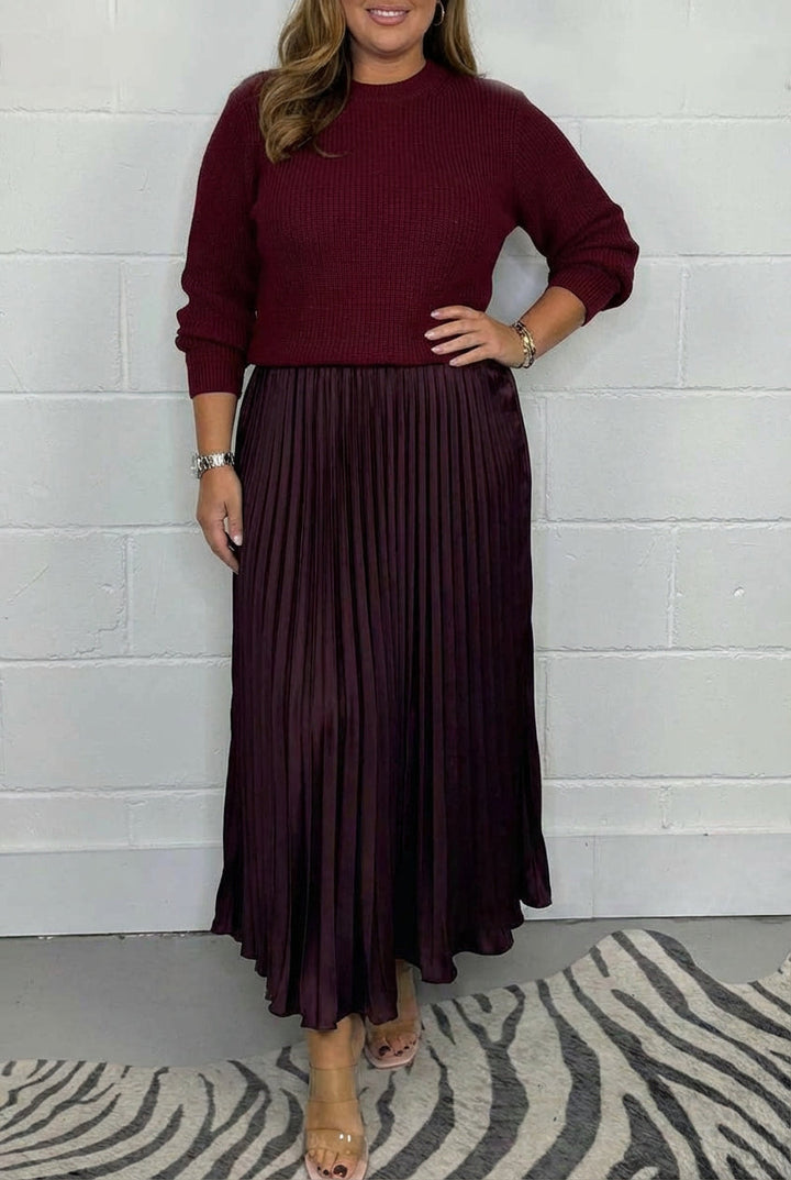 Esmé - Maxi dress with sweater and pleated skirt