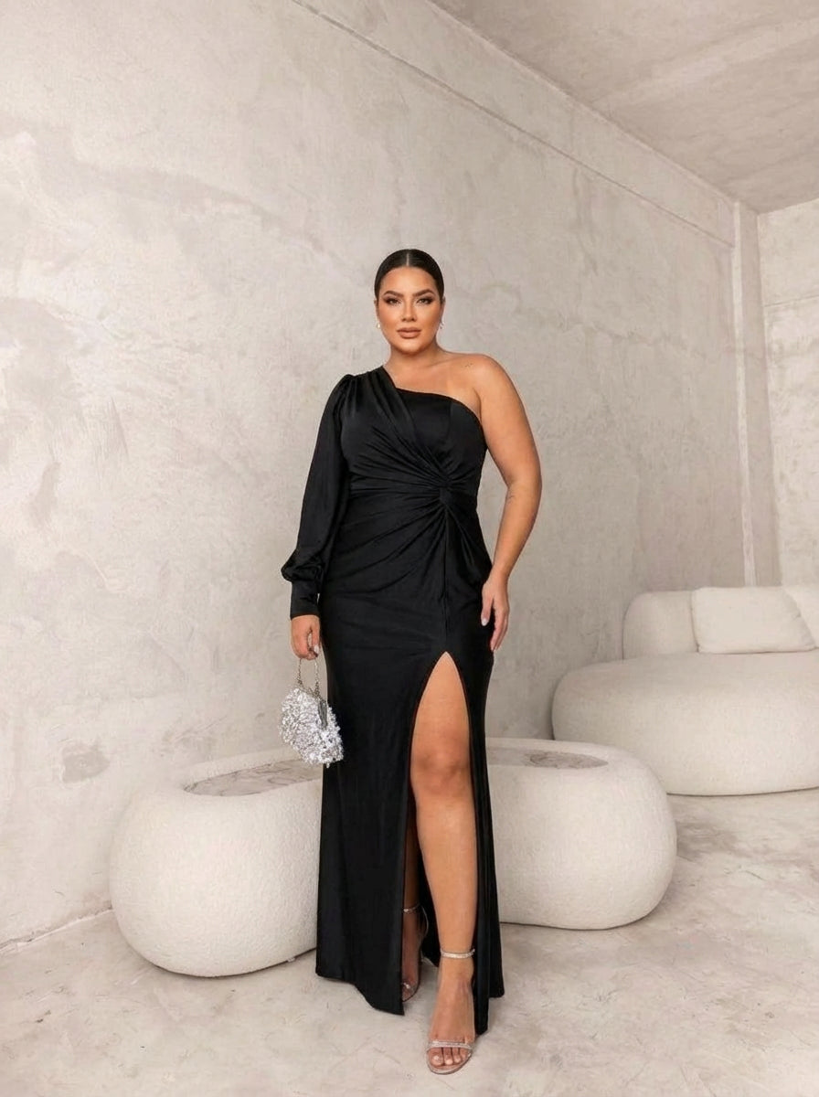 Zaina | Elegant Maxi Dress