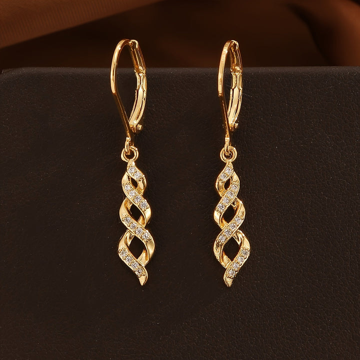 Vera Twist Ava Earrings | Gold