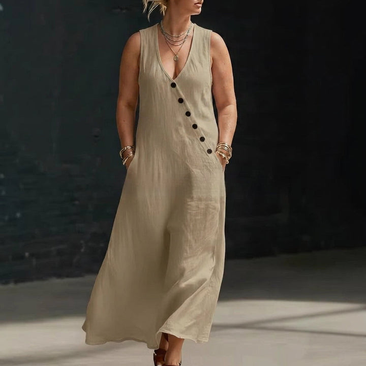Mira Buttoned Dress: Timeless Everyday Elegance