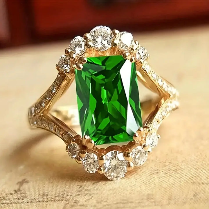 Briony Grenthal Ring | Gold