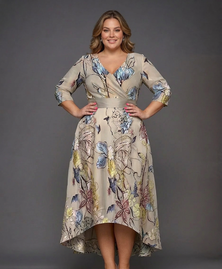 Vera | Chic Dress with Floral Print