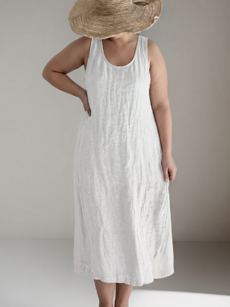 Magnolia | Elegant sleeveless maxi dress