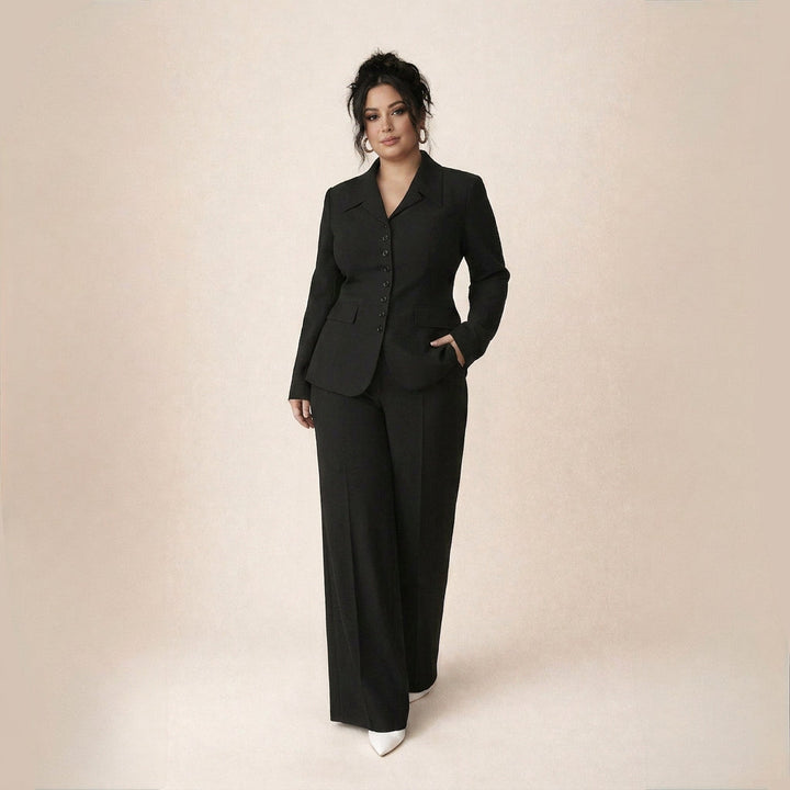 Ila | Classic Elegant Set