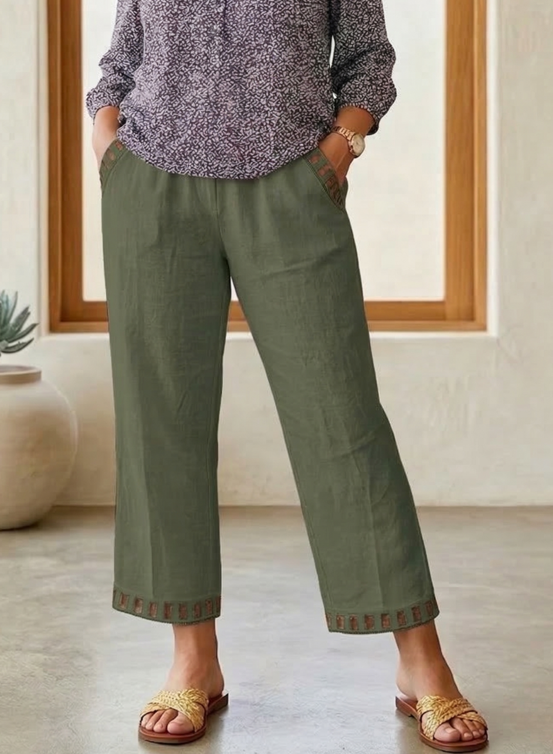 Rosanna – Relaxed Contrast Trim Cropped Pants