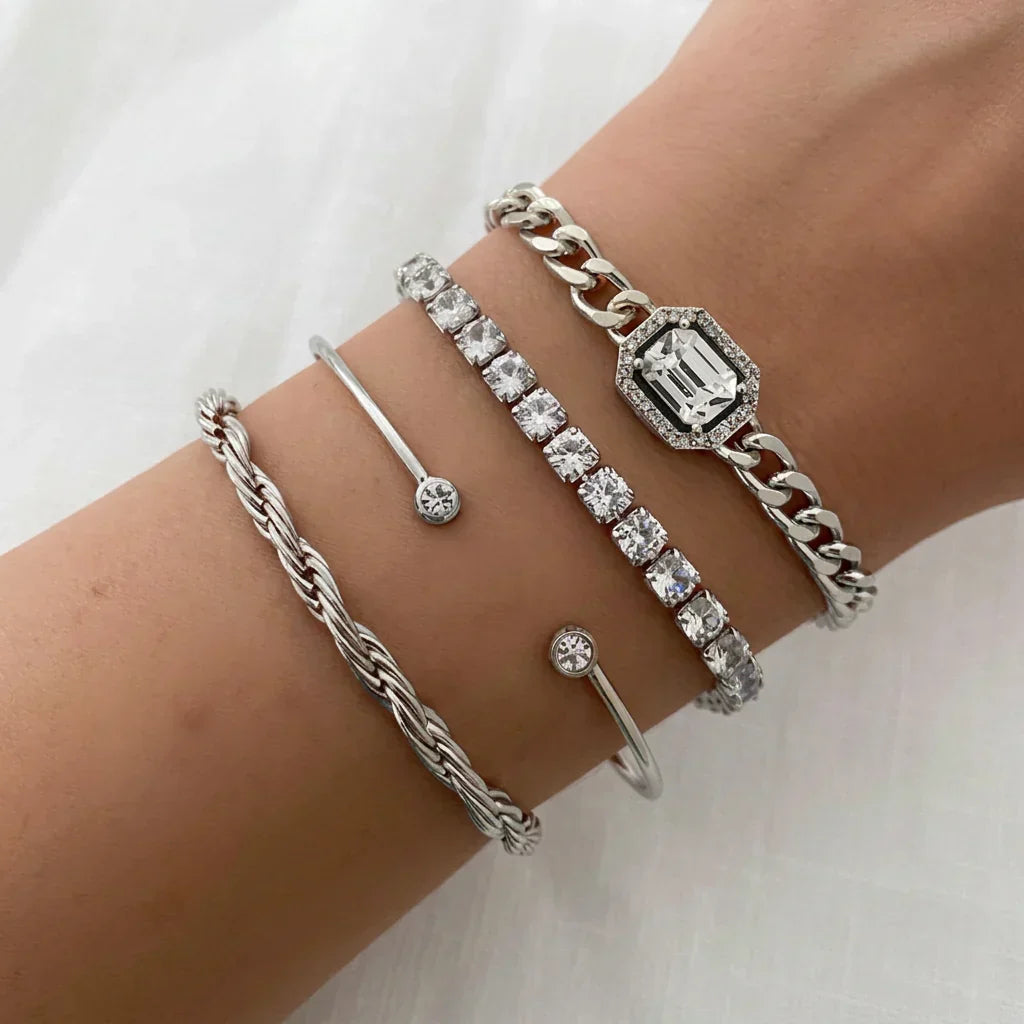 Yasmin Calvina Bracelet Set | Gold